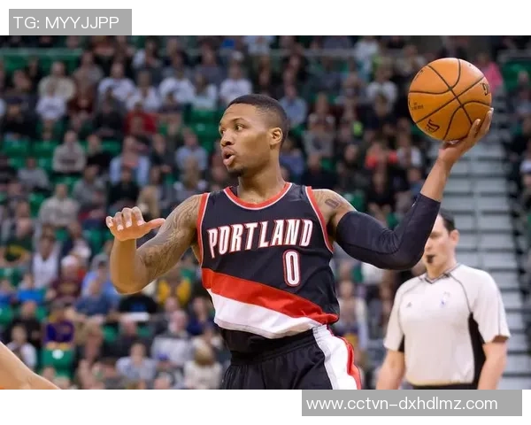 爵士队与开拓者队在2018年常规赛中的精彩对决回顾与分析